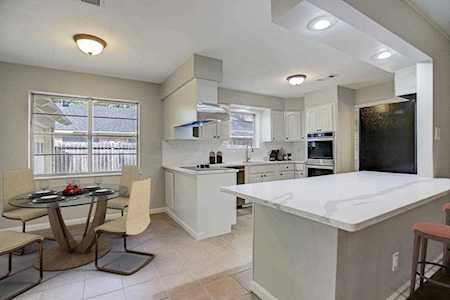 2731 Triway Ln Houston, TX 77043