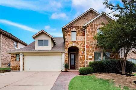 9704 Mcfarring Drive Fort Worth, TX 76244