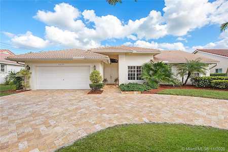 4659 NW 99th Ter Coral Springs, FL 33076