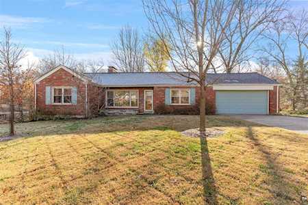 3536 Wintergreen Ln St Louis, MO 63125