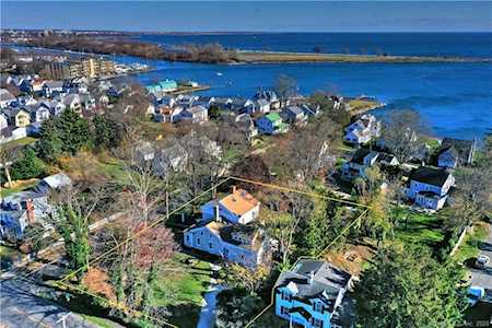 105 Beacon Street Bridgeport, CT 06605