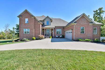 2801 Hollow Oak Dr Crestwood, KY 40014