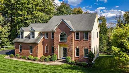 4 Harvest Moon Dr Natick, MA 01760