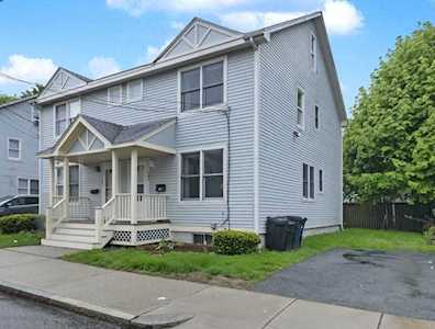 161 Mount Hope St #5 Boston, MA 02131