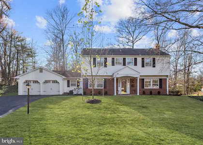 12414 Eastgate Ln Laurel, MD 20708
