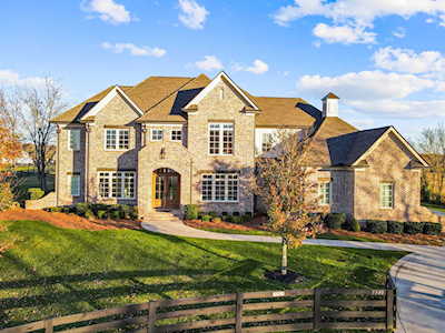 5540 Hawks Landing Dr Arrington, TN 37014