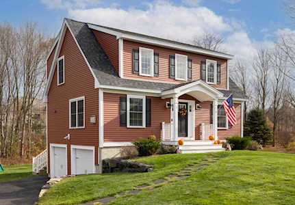 253 Drakeside Rd #2 Hampton, NH 03842