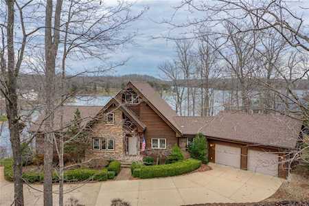 2343 Alpine Glen Dr Innsbrook, MO 63390