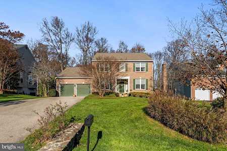 12710 Quarterhorse Dr Bowie, MD 20720