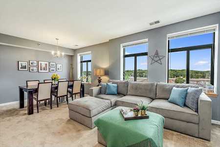 315 Rantoul St #404 Beverly, MA 01915