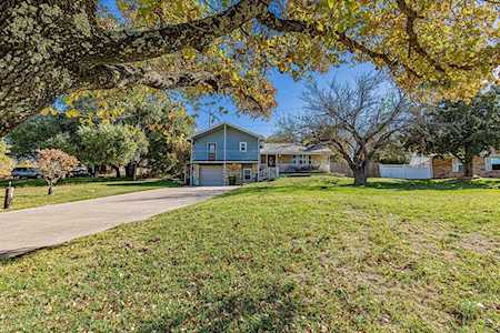 1815 Hunters Court Granbury, TX 76048