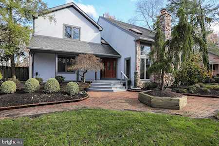 50 Southwood Dr Cherry Hill, NJ 08003