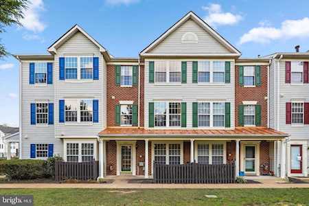 8303 Green Heron Way Lorton, VA 22079