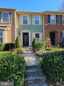 20519 Sterncroft Ct Gaithersburg, MD 20879