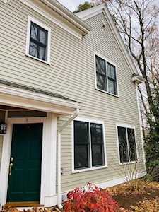 3 Wadsworth Ln #3 Wayland, MA 01778