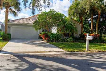 3860 Majestic Palm Way Delray Beach, FL 33445