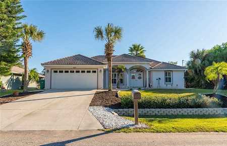 682 Lomond Dr Port Charlotte, FL 33953