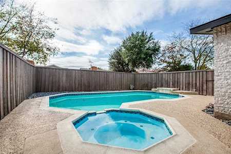 2806 Pinewood Drive Garland, TX 75044