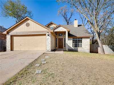 906 Riverlawn DR Round Rock, TX 78681