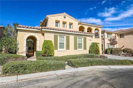 7668 Slide Rock Ave Las Vegas, NV 89113