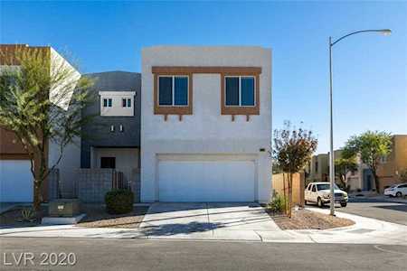 6450 Cinnamon Hazlenut St North Las Vegas, NV 89084