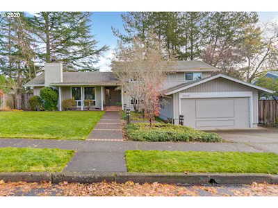 15118 NW Oakmont Loop Beaverton, OR 97006