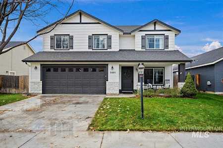 5991 N Silver Maple Ave Meridian, ID 83646