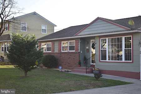 403 Lexington Ave Pennsauken, NJ 08110