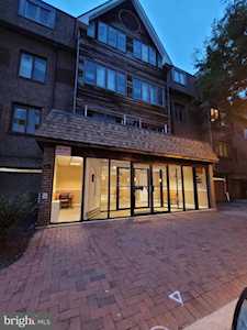 1025UNIT Madison St #203B Wilmington, DE 19801