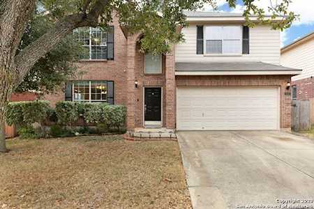 8918 Firebaugh Dr Helotes, TX 78023