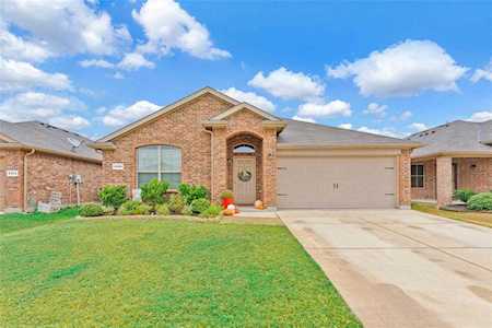 8208 Spotted Doe Drive Fort Worth, TX 76179