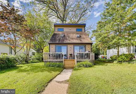 306 North Dr Severna Park, MD 21146