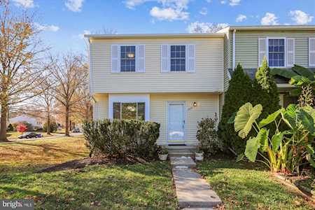 8200 Mountain Ash Way Gaithersburg, MD 20879