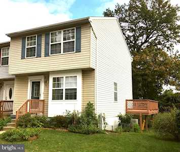 311 Lindera Ct Glen Burnie, MD 21061