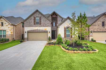 4245 Davis Oak Dr Spring, TX 77386