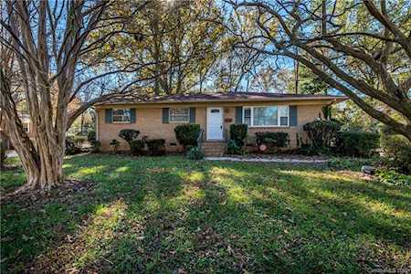 4136 Woodgreen Terrace Charlotte, NC 28205