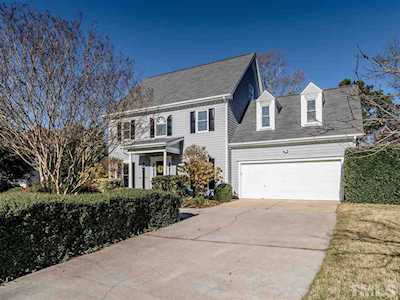 106 Battery Point Place Cary, NC 27513