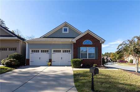 500 Camellia Ct Acworth, GA 30102