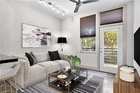 1320 Robert Browning ST #108 Austin, TX 78723