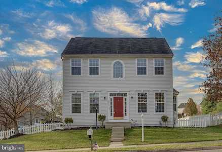 14289 Sharpshinned Dr Gainesville, VA 20155