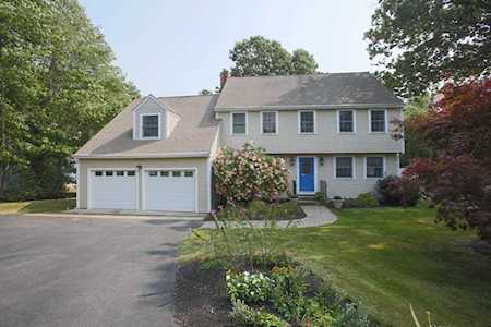 3 Old Planters Rd Beverly, MA 01915