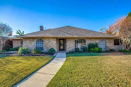 7216 Canongate Drive Dallas, TX 75248