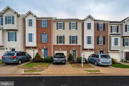 8937 Brewer Creek Place Manassas, VA 20109
