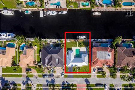 2741 NE 48th St Lighthouse Point, FL 33064