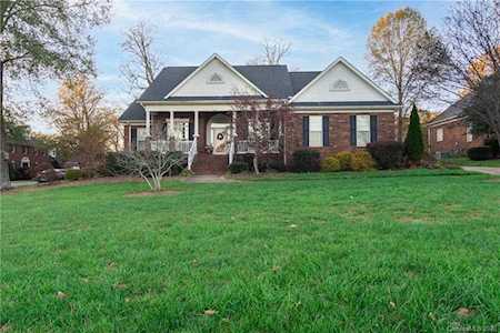 307 Hawksnest Ct Stallings, NC 28104