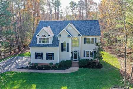8407 Lylwood Ct Chesterfield, VA 23838