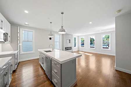 10 Wendeller St #PH5 Boston, MA 02127