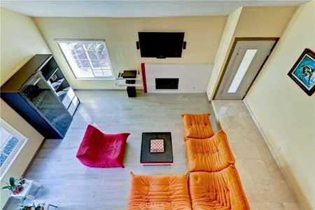 988 Azalea Drive Costa Mesa, CA 92626