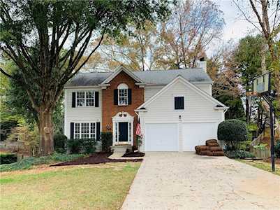 2160 Traywick Chase Alpharetta, GA 30004
