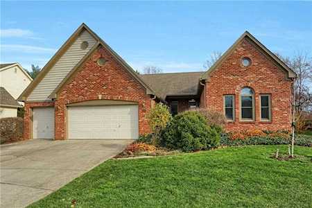 6939 Bluffgrove Circle Indianapolis, IN 46278